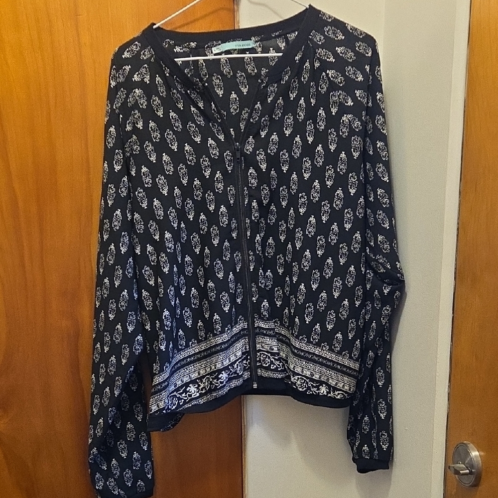 Maurices Black and White Patterned Blouse